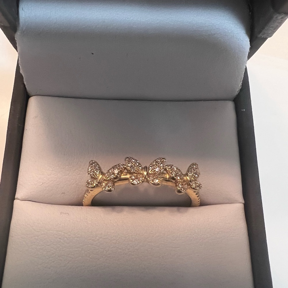 Saks Fifth Avenue Butterfly Yellow Gold Ring -size 7